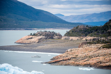 冬季驾车有哪些注意事项