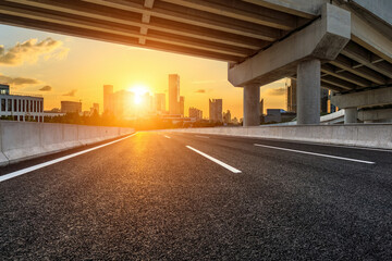 晒小奶猫朋友圈文案搞笑集合四十条